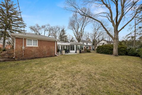 2441 Pick Dr, Glenview, IL 60025 photo 42