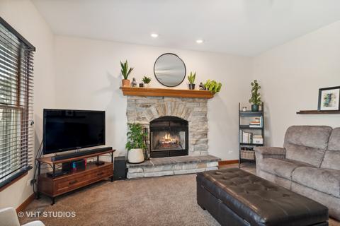 2376 Crabapple Ct, Aurora, IL 60503 photo 15
