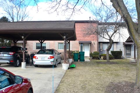 498 Tahoe Circle Dr, Wheeling, IL 60090 photo 3