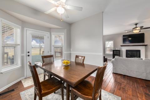 1671 Hartley Dr, Algonquin, IL 60102 photo 15