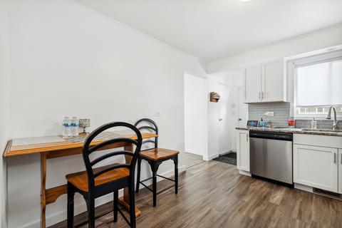 21 E Rocket Cir, Park Forest, IL 60466 photo 5