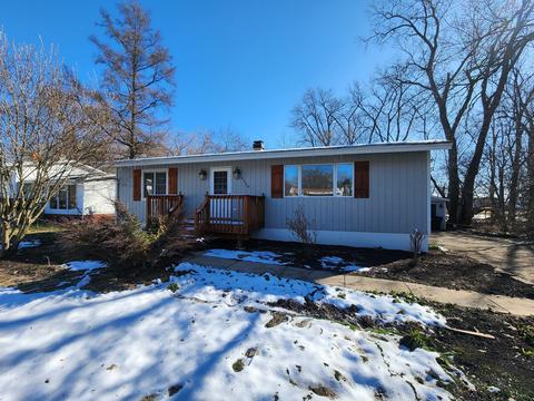 4904 Pistakee Dr, Mchenry, IL 60051 photo 1