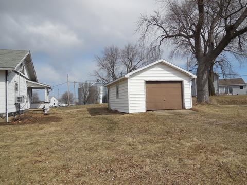 404 E Oak St, Manlius, IL 61338 photo 12