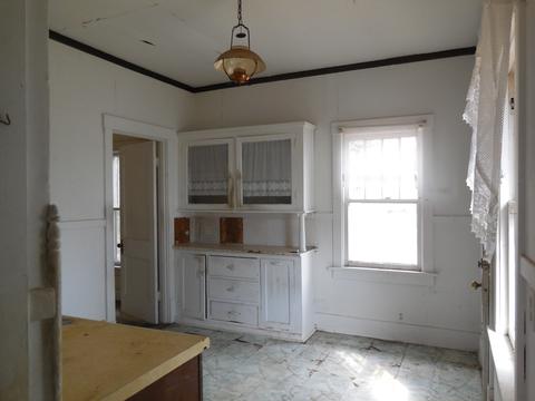 404 E Oak St, Manlius, IL 61338 photo 11