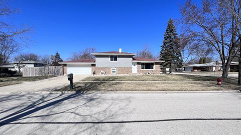 974 Balsam Ln, Bartlett, IL 60103 photo 2