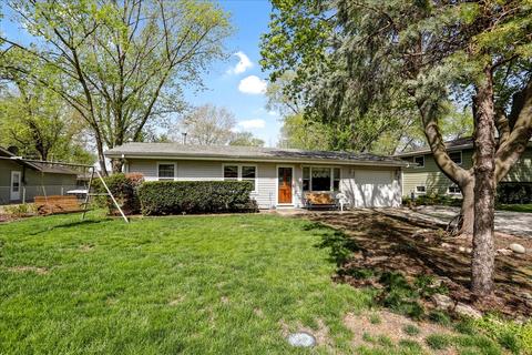 707 N Bourne St, Tolono, IL 61880