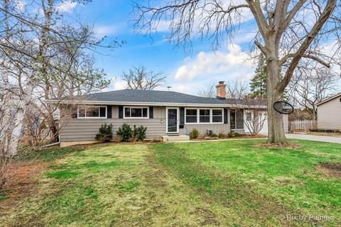 911 E Liberty Dr, Wheaton, IL 60187 photo 1