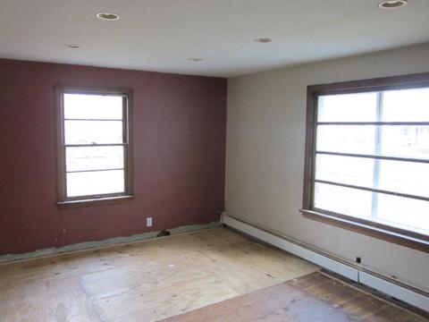 313 Grove St, Cherry Valley, IL 61016 photo 4