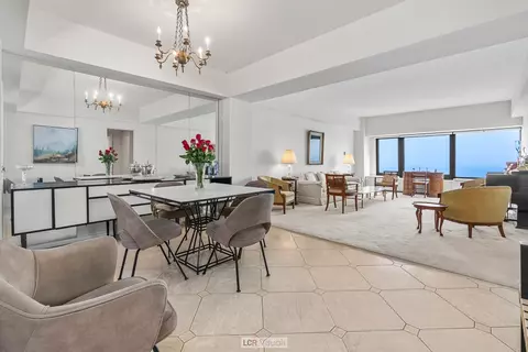 175 E Delaware Pl #5411, Chicago, IL 60611 photo 4