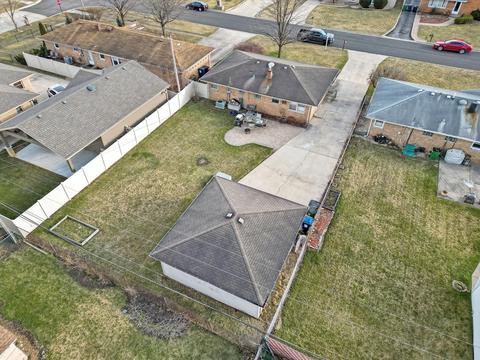 7906 W 74th St, Bridgeview, IL 60455 photo 12