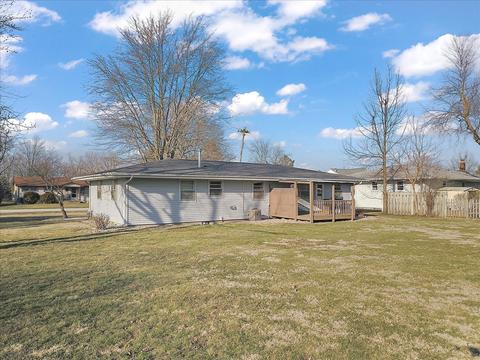 630 E 5th St, El Paso, IL 61738 photo 8