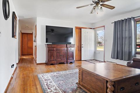 630 E 5th St, El Paso, IL 61738 photo 21