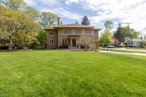 1901 E Oakland Ave, Bloomington, IL 61701