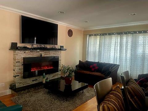 2024 Birch St, Des Plaines, IL 60018 photo 11