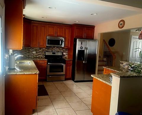 2024 Birch St, Des Plaines, IL 60018 photo 3
