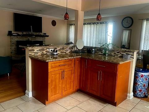 2024 Birch St, Des Plaines, IL 60018 photo 6