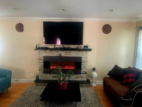 2024 Birch St, Des Plaines, IL 60018 photo 7