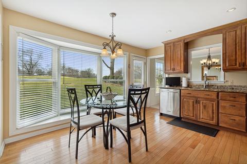 1017 Briergate Dr, Naperville, IL 60563 photo 5