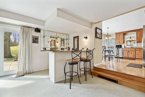 1017 Briergate Dr, Naperville, IL 60563 photo 6