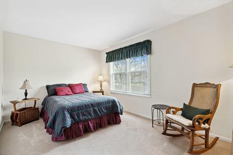 1017 Briergate Dr, Naperville, IL 60563 photo 11