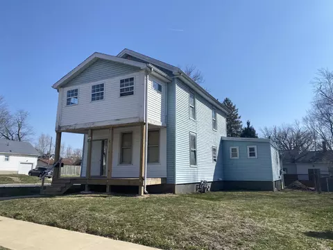 413 E Jackson St, Bloomington, IL 61701 photo 1