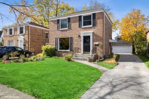 416 Darrow Ave, Evanston, IL 60202 photo 1