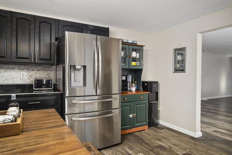 407 S Jackson St, Gardner, IL 60424 photo 8