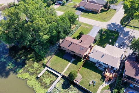 515 Kingston Blvd, Mchenry, IL 60050 photo 4