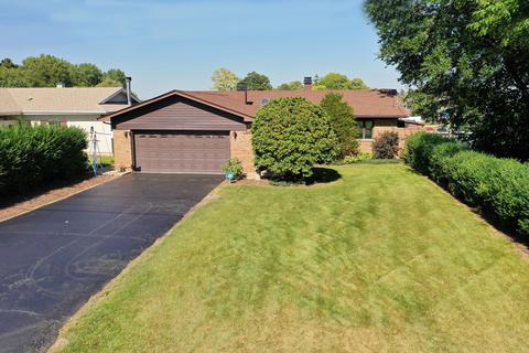 515 Kingston Blvd, Mchenry, IL 60050 photo 3