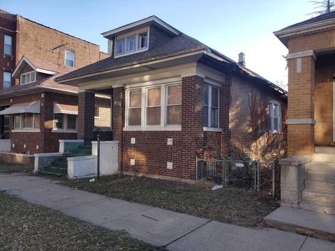 8349 S Maryland Ave, Chicago, IL 60619