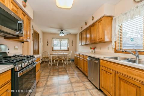 9 N701 Adobe Rdg, Elgin, IL 60124 photo 15