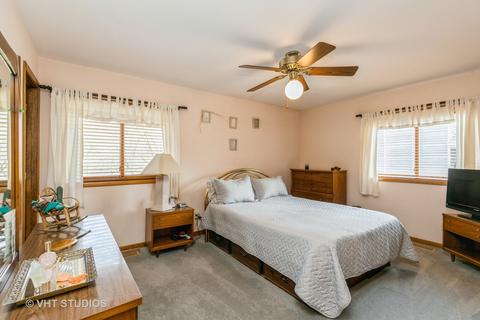 9 N701 Adobe Rdg, Elgin, IL 60124 photo 8