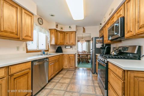 9 N701 Adobe Rdg, Elgin, IL 60124 photo 13
