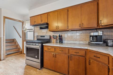 614 2nd Ave, Aurora, IL 60505 photo 10