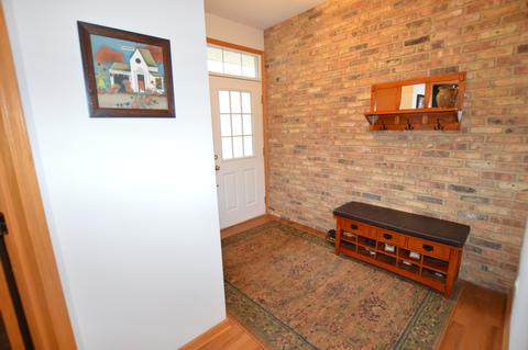 5207 Cobblers Xing, Mchenry, IL 60050 photo 8