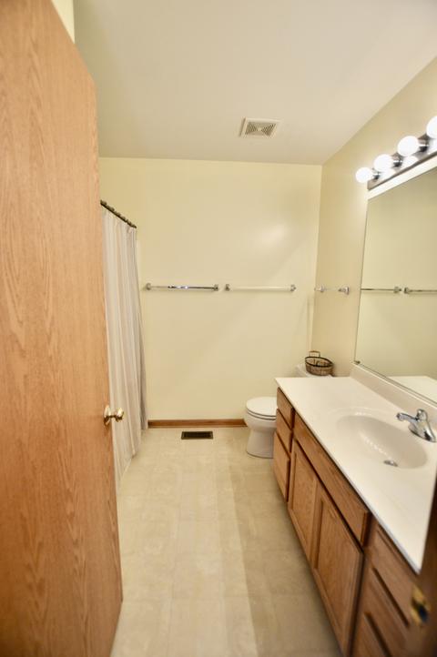 5207 Cobblers Xing, Mchenry, IL 60050 photo 21