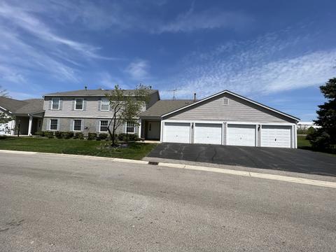 636 Mallard Ct #D1, Bartlett, IL 60103