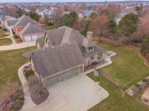 1908 Hackberry Rd, Bloomington, IL 61704 photo 3