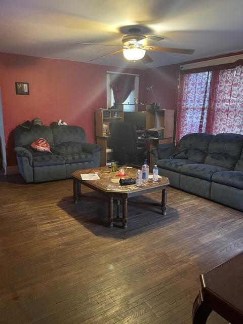 263 Beach St, Aurora, IL 60505 photo 3
