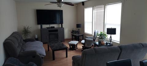 5204 Pine Trails Cir, Plainfield, IL 60586 photo 3