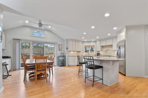 9 S565 Allison Ct, Willowbrook, IL 60527 photo 12