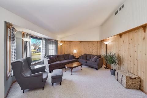 2112 Lolo Pass Dr, Plainfield, IL 60586 photo 4