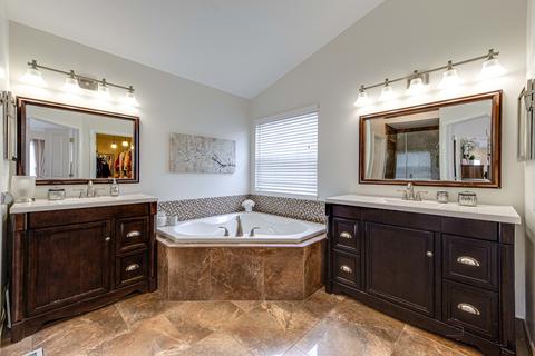 4461 Whitehall Ln, Algonquin, IL 60102 photo 16