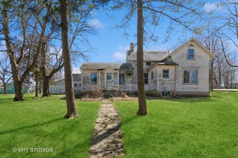 508 E Benton St, Newark, IL 60541 photo 2