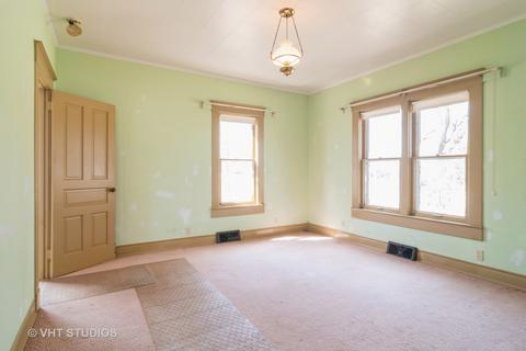 508 E Benton St, Newark, IL 60541 photo 8
