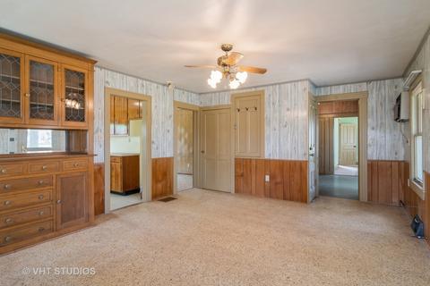 508 E Benton St, Newark, IL 60541 photo 3