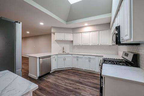 820 Colleen Dr, Cary, IL 60013 photo 7