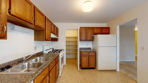 4730 Calvert Dr #B2, Rolling Meadows, IL 60008 photo 8
