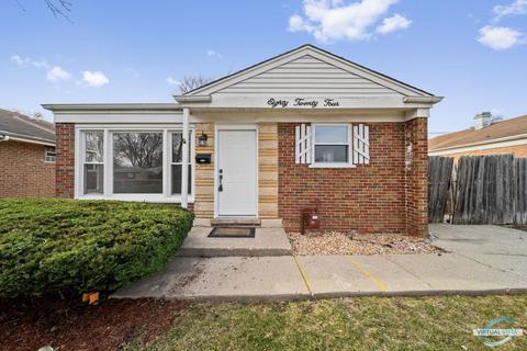 8024 S Kilpatrick Ave, Chicago, IL 60652 photo 1