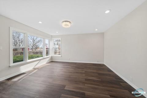 8024 S Kilpatrick Ave, Chicago, IL 60652 photo 8